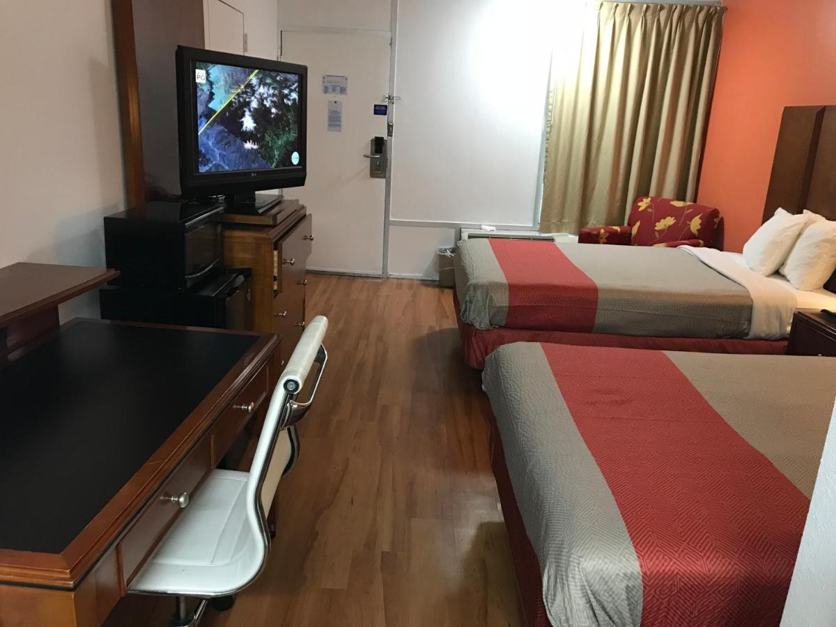 Motel 6-Van Buren, AR Buitenkant foto