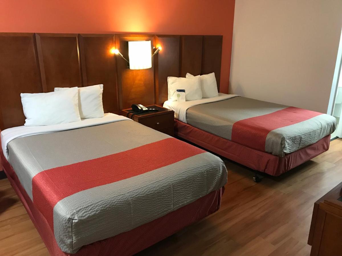 Motel 6-Van Buren, AR Buitenkant foto