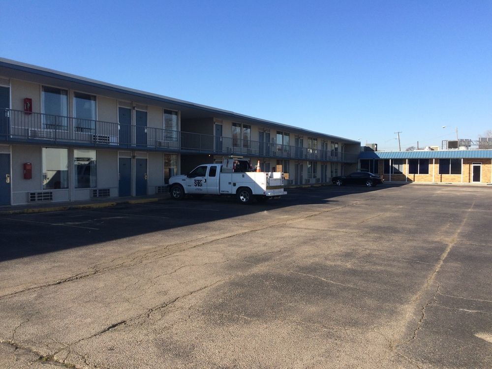 Motel 6-Van Buren, AR Buitenkant foto