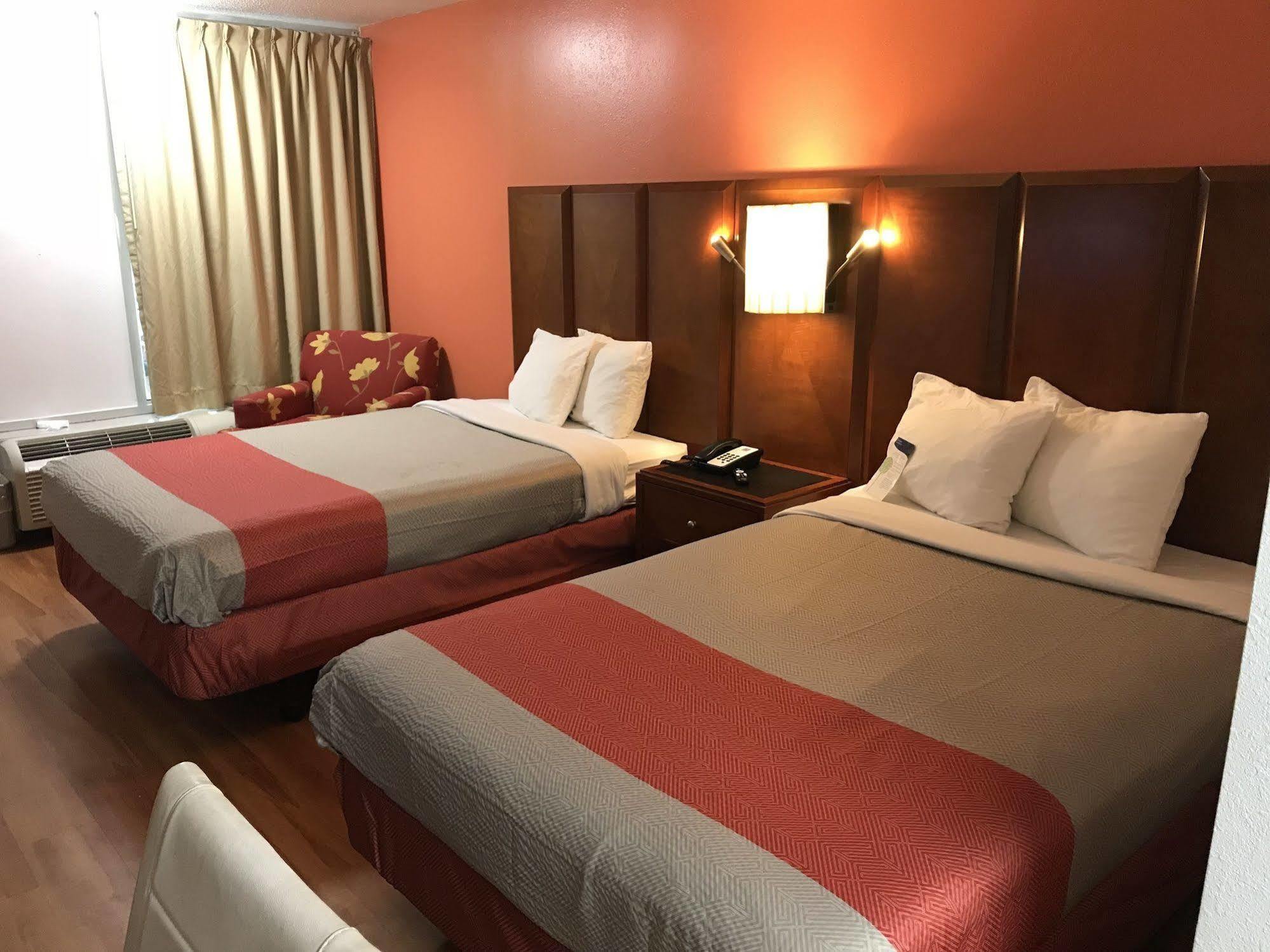 Motel 6-Van Buren, AR Buitenkant foto