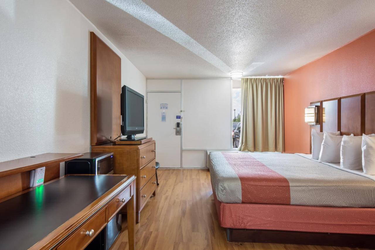 Motel 6-Van Buren, AR Buitenkant foto